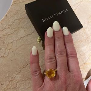 Ross-Simon 14 K gold and Citrin ring.